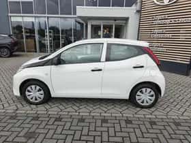 Toyota Aygo (2020) thumbnail 61