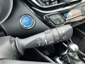 Toyota C hr (2021) thumbnail 23