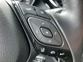 Toyota C hr (2021) thumbnail 25