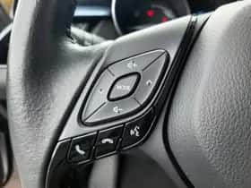 Toyota C hr (2021) thumbnail 26
