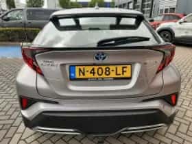 Toyota C hr (2021) thumbnail 6