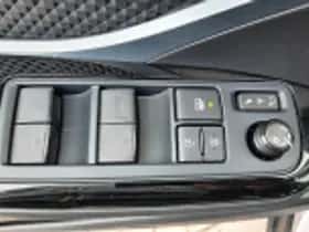 Toyota C hr (2021) thumbnail 54