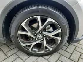 Toyota C hr (2021) thumbnail 81
