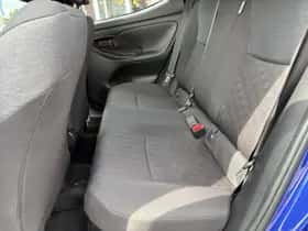 Toyota Yaris (2025) thumbnail 16