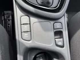 Toyota Yaris (2025) thumbnail 31