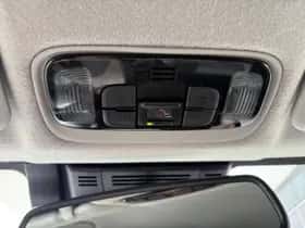 Toyota Yaris (2025) thumbnail 32