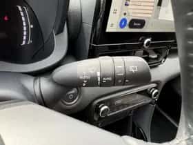 Toyota Yaris (2025) thumbnail 36