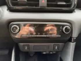 Toyota Yaris (2025) thumbnail 61