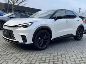 Lexus LBX (2026) thumbnail 13