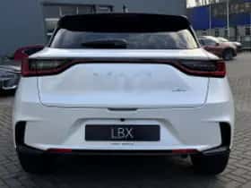 Lexus LBX (2026) thumbnail 4