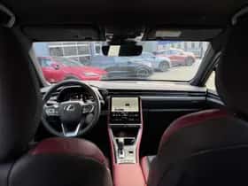Lexus LBX (2026) thumbnail 37
