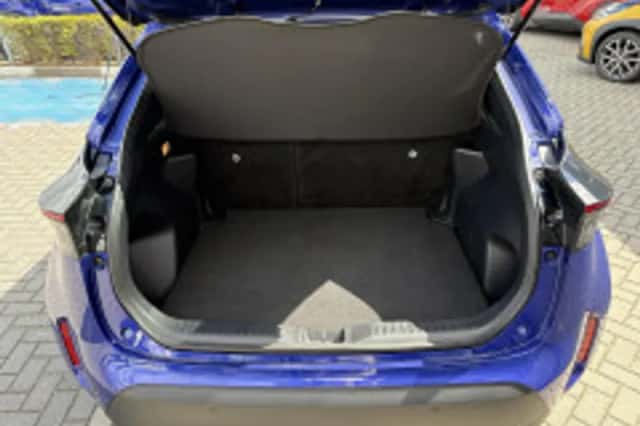 Toyota Yaris Cross (2025) thumbnail 6