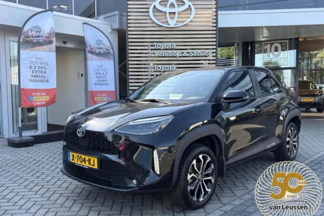 Toyota Yaris Cross (2023) thumbnail 1