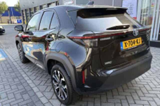 Toyota Yaris Cross (2023) thumbnail 5