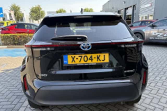 Toyota Yaris Cross (2023) thumbnail 6