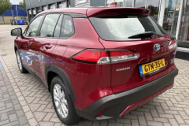 Toyota Corolla (2023) thumbnail 5