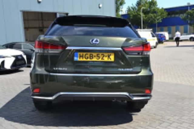 Lexus RX (2021) thumbnail 4