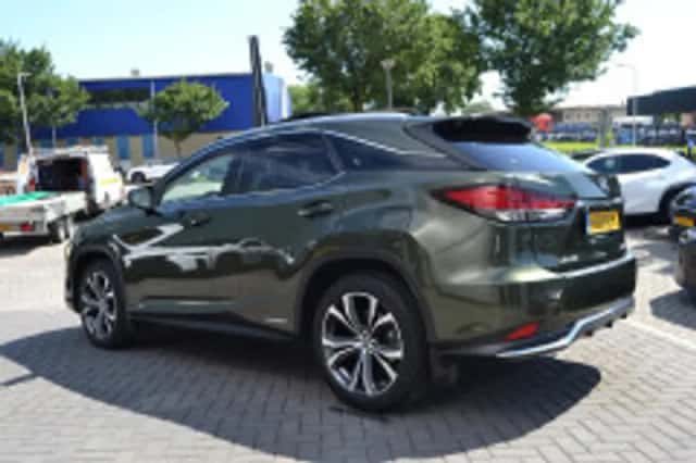 Lexus RX (2021) thumbnail 5