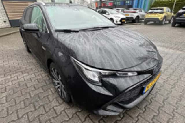 Toyota Corolla (2021) thumbnail 5