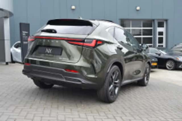 Lexus NX (2026) thumbnail 3