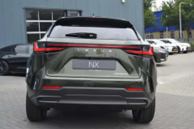 Lexus NX (2026) thumbnail 4