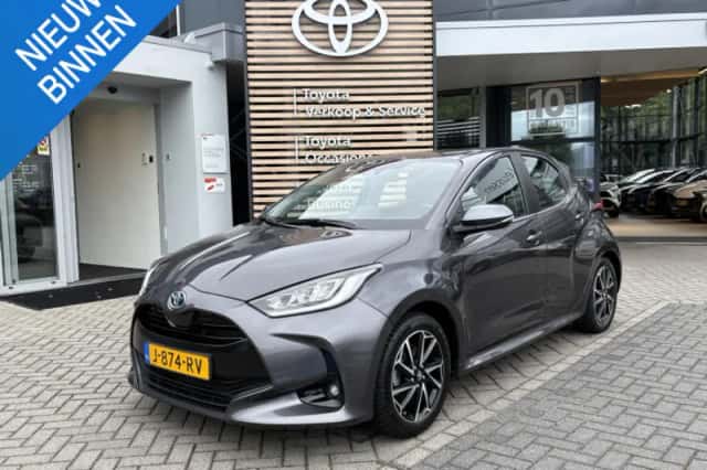 Toyota Yaris (2020) thumbnail 1