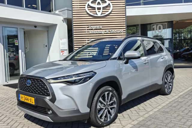 Toyota Corolla (2023) thumbnail 1