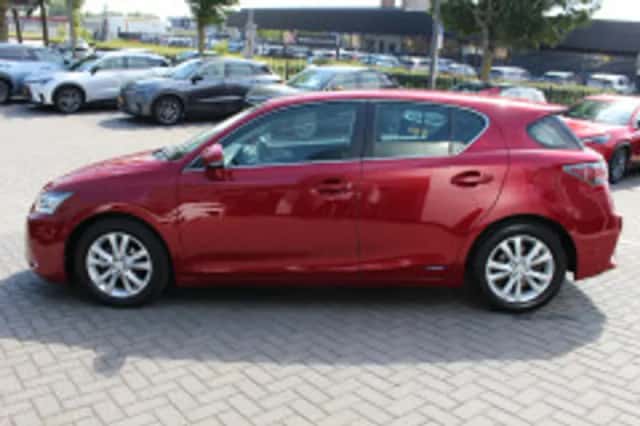 Lexus CT (2014) thumbnail 6