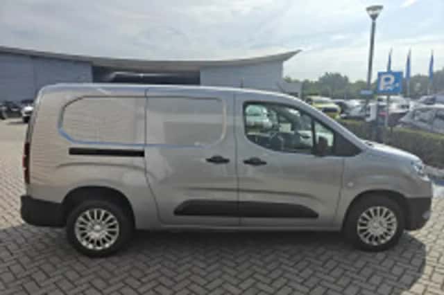Toyota Proace (2021) thumbnail 5