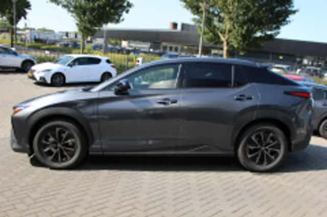 Lexus RZ (2026) thumbnail 6