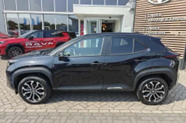 Toyota Yaris Cross (2025) thumbnail 6