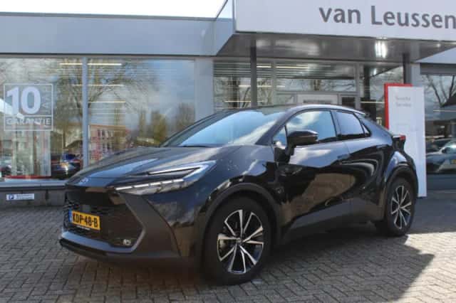 Toyota C hr (2024) thumbnail 1