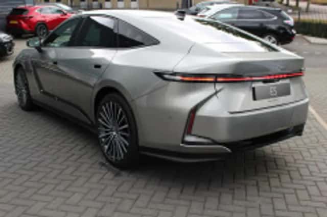 Lexus ES (2026) thumbnail 6