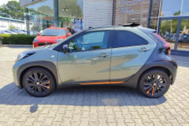 Toyota Aygo (2022) thumbnail 6