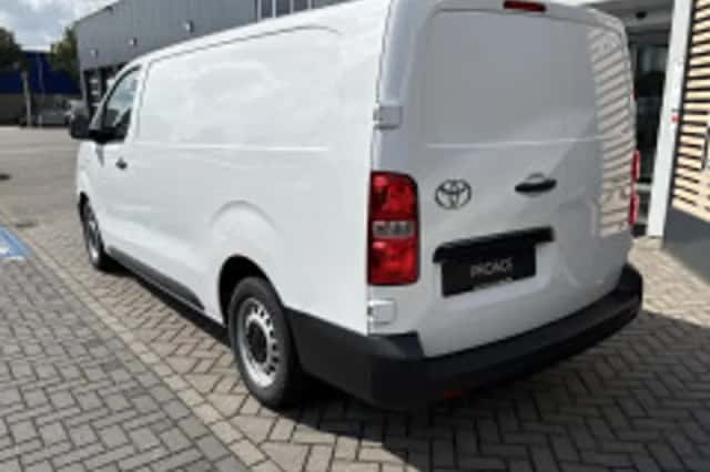 Toyota Proace (2026) thumbnail 5