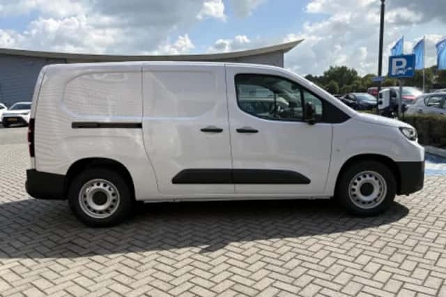 Toyota Proace (2026) thumbnail 2