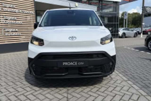 Toyota Proace (2026) thumbnail 3