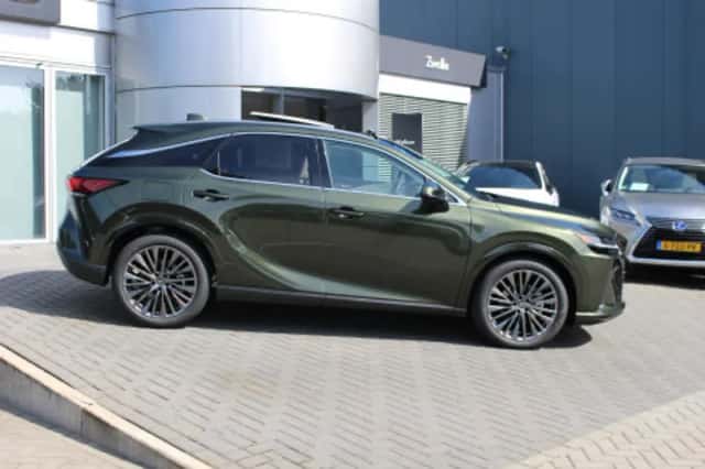 Lexus RX (2026) thumbnail 2