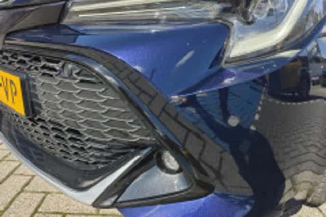 Toyota Corolla (2023) thumbnail 3