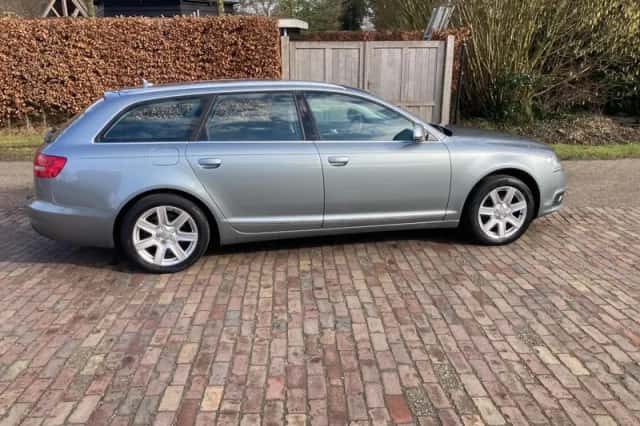 Audi A6 (2012) thumbnail 3