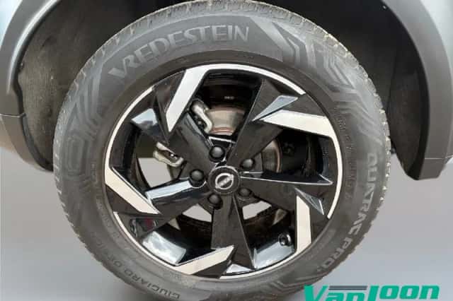Nissan Juke (2024) thumbnail 6