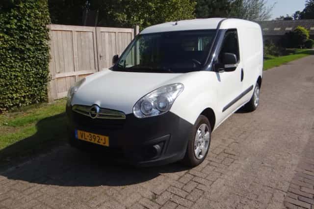 Opel Combo (2014) thumbnail 1