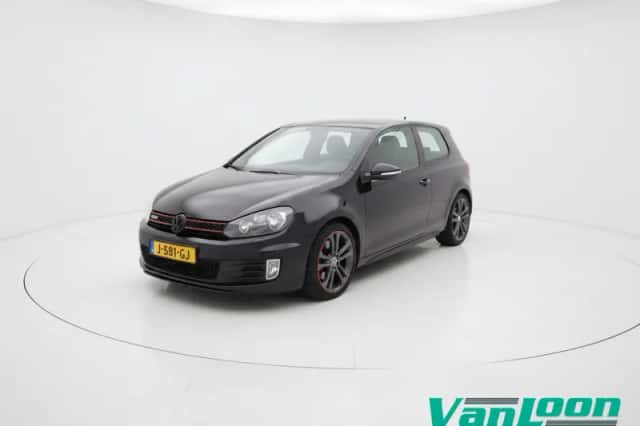 Volkswagen Golf (2011) thumbnail 1
