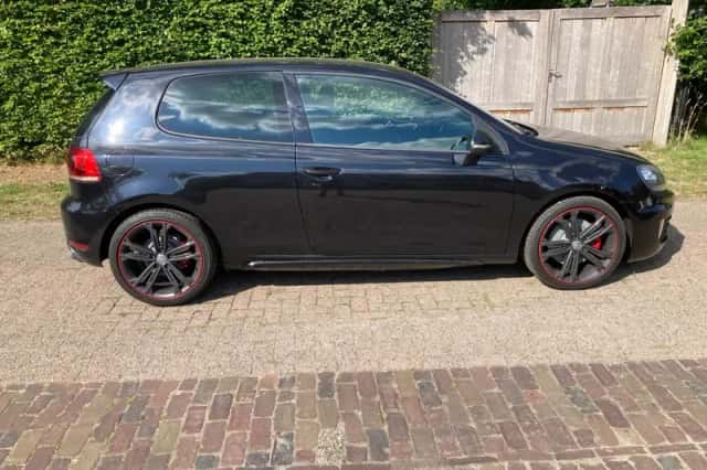 Volkswagen Golf (2011) thumbnail 3