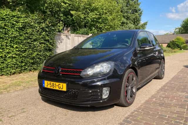 Volkswagen Golf (2011) thumbnail 5