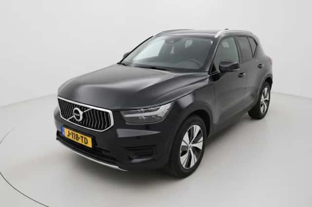 Volvo XC40 (2020) thumbnail 4