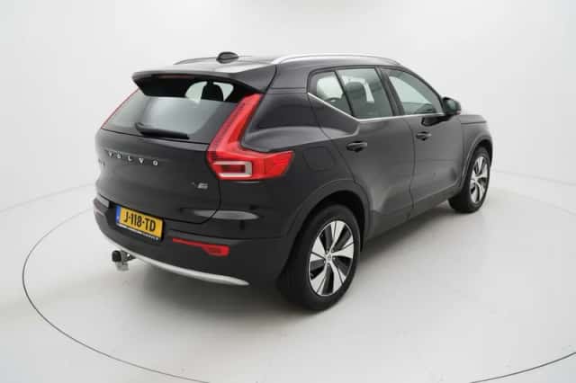 Volvo XC40 (2020) thumbnail 5
