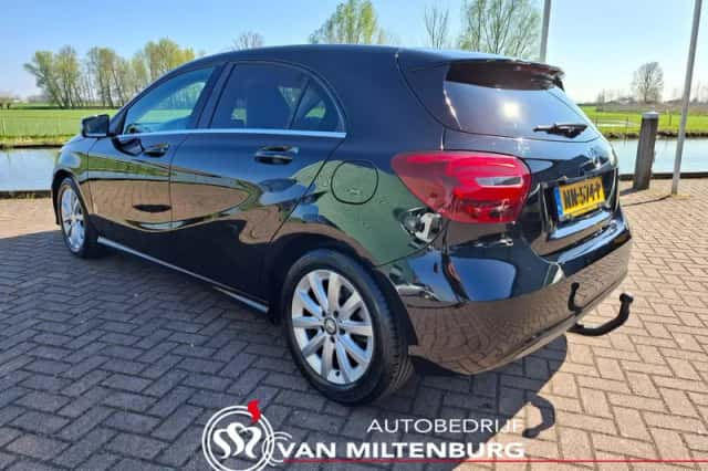 Mercedes-Benz A-Klasse (2017) thumbnail 3