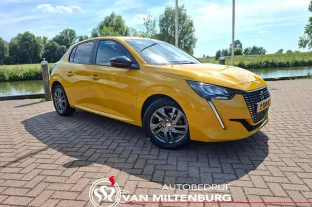 Peugeot 208 (2022) thumbnail 5