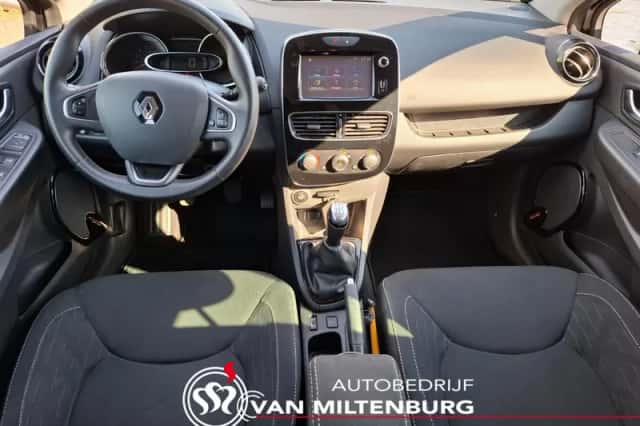 Renault Clio (2019) thumbnail 6